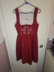 Light Trachtenhaus Embroidered Red Floral Dirndl Octoberfest Sz 12 German Dress