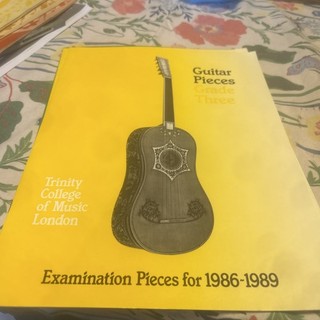 Piezas de guitarra Trinity College of Music grado 3 1986 1989