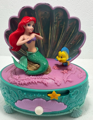 Disney Princess Ariel Pearl Jewelry Light Up Music Box Little