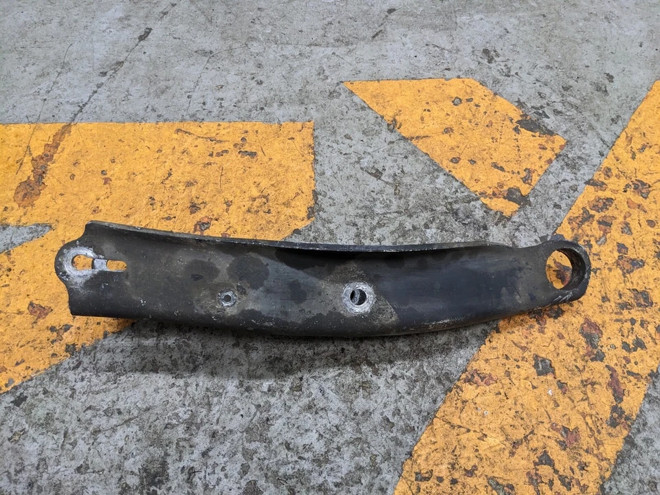 MERCEDES SL500 R230 5.0 V8 LEFT REAR LOWER CONTROL ARM WISHBONE - Image 4 of 4