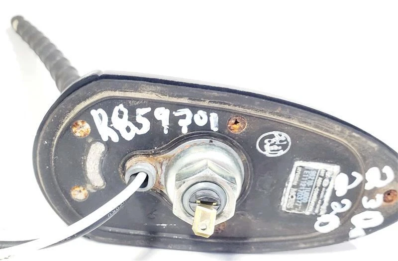 Радиоантенна с основанием и мачтой от оригинального производителя 2012 Kia Sorento - Изображение 2 из 4