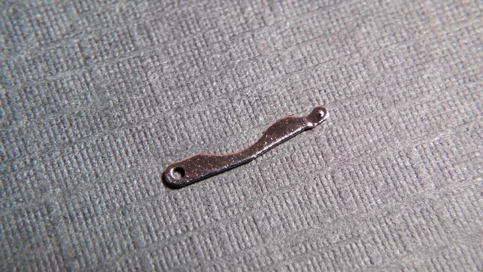 Rolex watch movement 1560 1570 1575 base 1555 8006 yoke for cam - open - Image 2 of 2