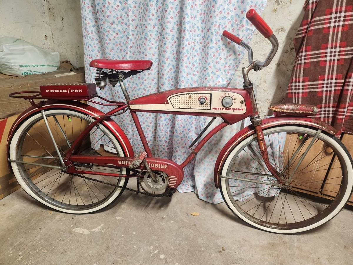 Rideable Vintage Huffy Radio Bike