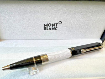 Gorgeous Montblanc Writers Edition William Shakespeare {Black Ink}Ballpoint Pen