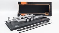 Autotransporter - Silber Ixo 1:43