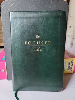THE FOCUSED LIFE Psalms And Proverbs Reading Plan TURNING POINT 2017 LeatherLike