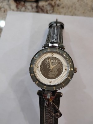 VERSUS VERSACE GRAY LEATHER ZIP WATCH BUCKLE