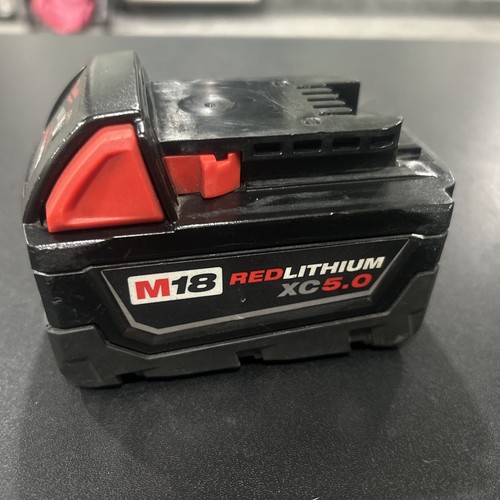Milwaukee 48-11-1850 M18 5.0Ah Battery For Parts Only