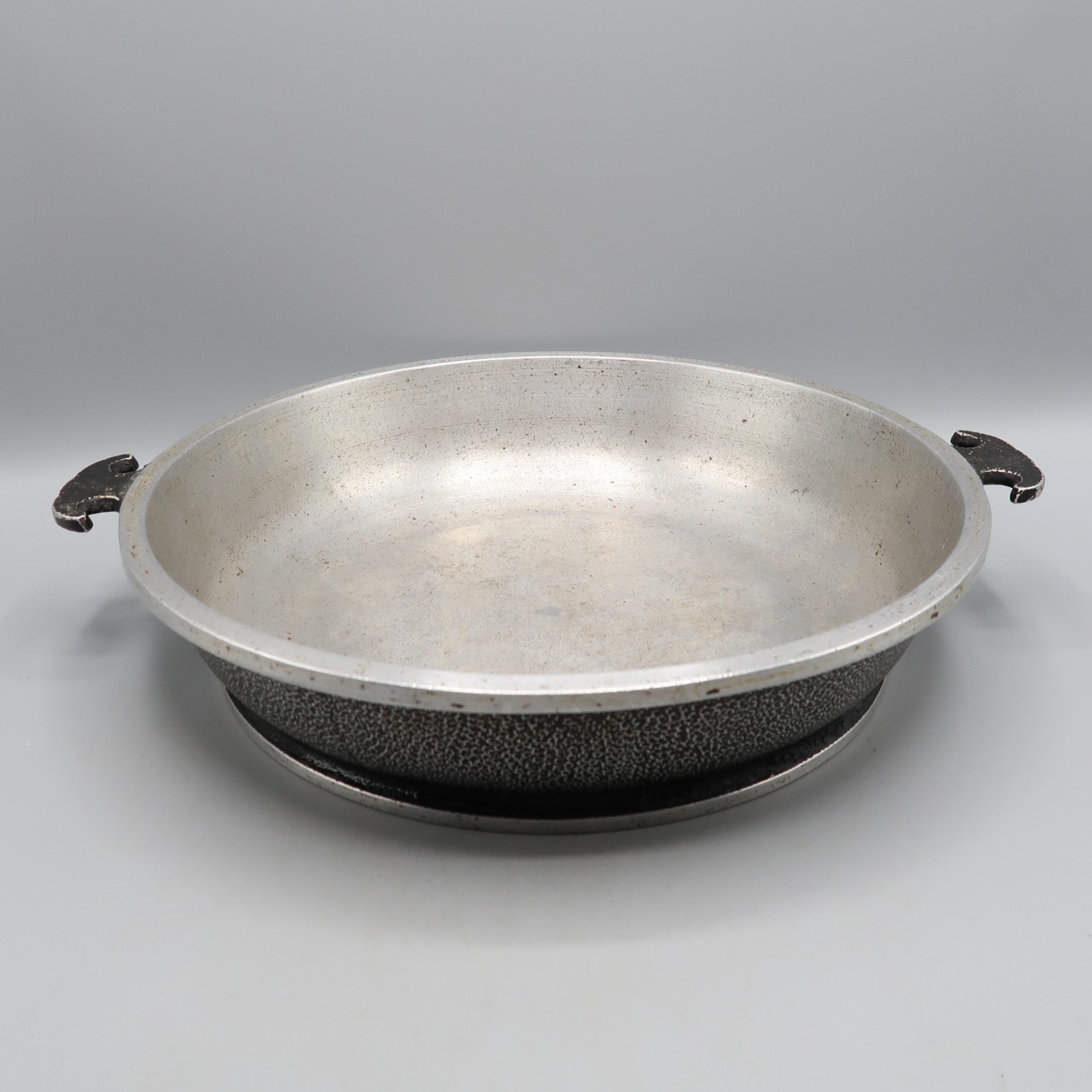 Vintage Guardian Service Ware 12" Hammered Aluminum Chicken Fryer Round Pan