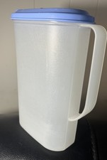 Vintage Tupperware 2009B-1 Slim Line 2 QT Pitcher w/Blue Flip Top Lid