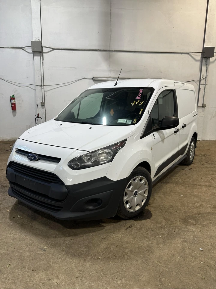 Conjunto de filtro de aire usado se adapta a: Ford Transit Connect 2017 2,5 grado C Foto 3 de 4
