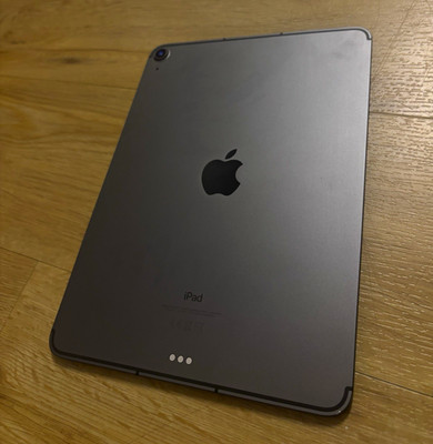 Apple iPad Serie iPad Air 4. Gen 10,9 Zoll 64 GB Wi Fi Tablet Grau