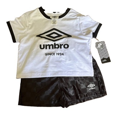 Umbro Kids 2 Piece Soccer Set Size 7/8 White Shirt Black Checkerboard Shorts NWT