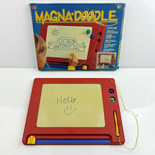 MB Magna Doodle Magnetic Drawing Toy RARE Vintage Working Boxed