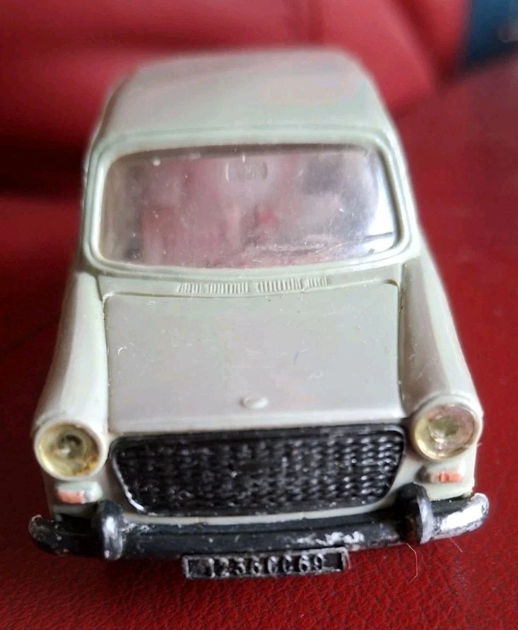 NOREV AUSTIN 1100, n.89, scala 1/43, GRIGIO, OTTIME CONDIZIONI.  - Immagine 3 di 4