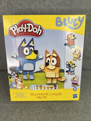 Play-Doh Bluey Make  n Mash Costumes Play Dough Set - 11 Colors Sealed