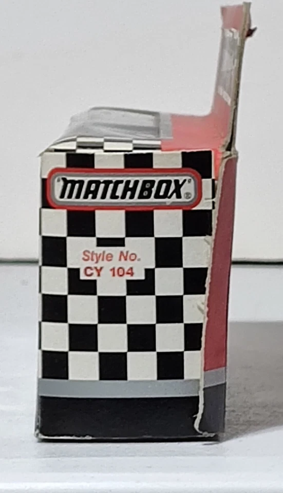 Caminhão Super Star Transporter™ 1:87 (MATCHBOX) NASCAR® #92 "STANLEY" RACING®" - Imagem 2 de 4