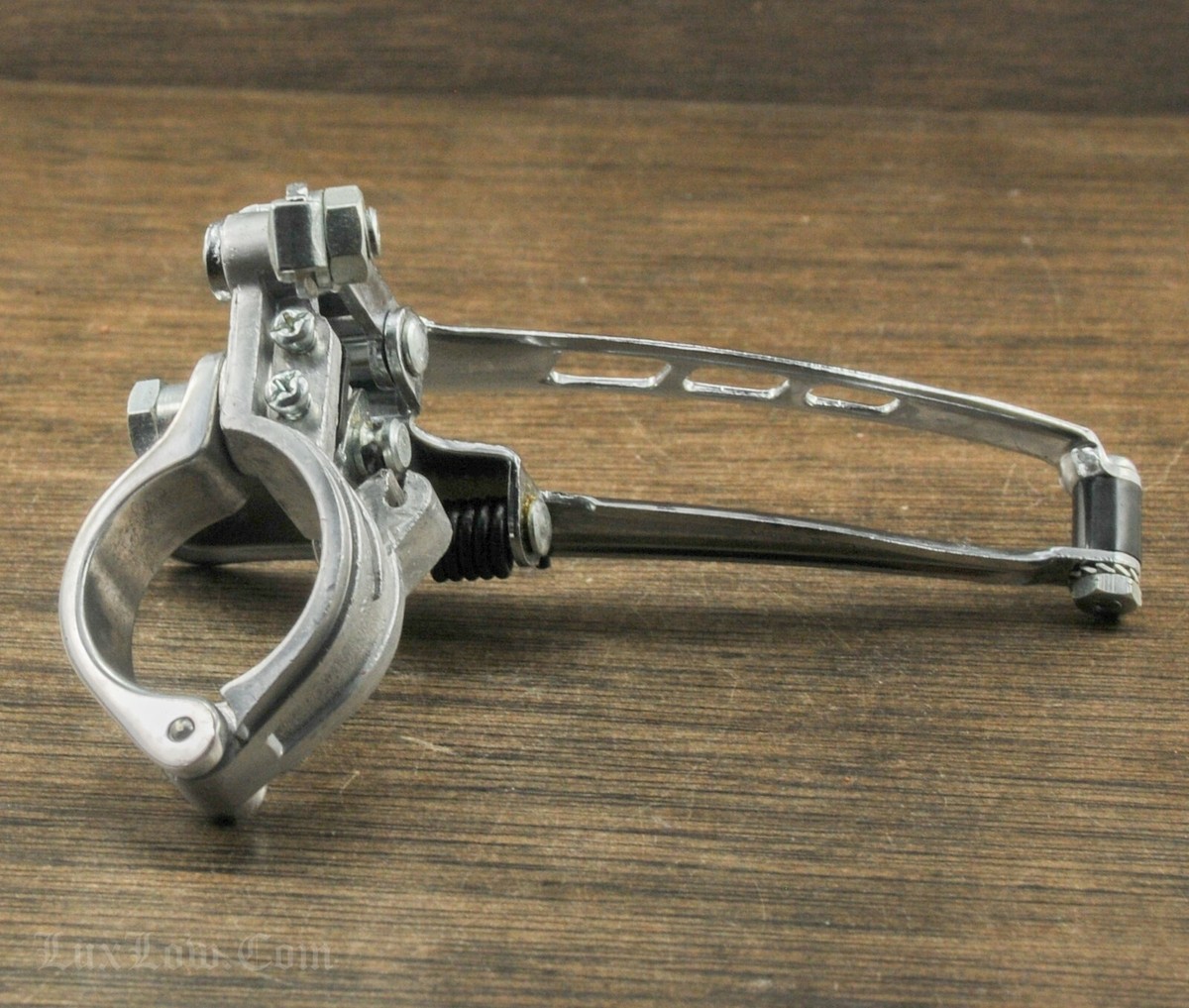 Dérailleur Huret 2443 NOS Vintage – Course Français Acier
