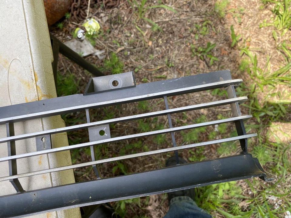 Pontiac Catalina Grandville Safari 1971 parrilla delantera derecha derecha Foto 3 de 4