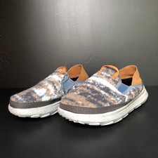 Merrell Hut Moc 2 Women's 5 Beluga Slip-Ons Sherpa Fleece Gorp Nature Camping