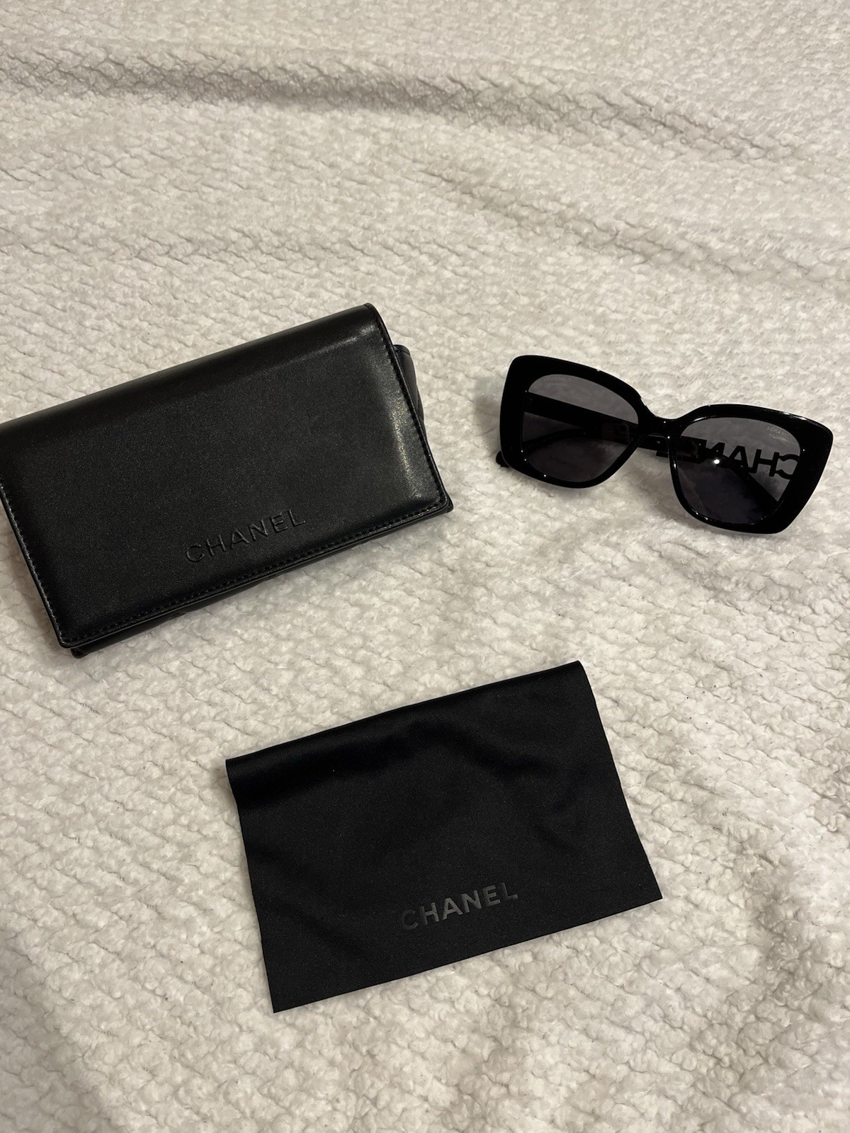 CHANEL Women's Sunglasses CH5422 CC Logo Black