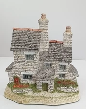 DAVID WINTER STONECUTTER'S COTTAGE WITH BOX