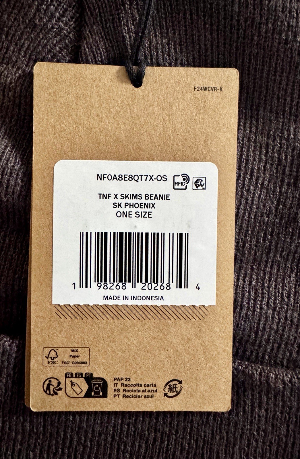 THE NORTH FACE X SKIMS BEANIE “PHOENIX” ONE SIZE NWT image 4