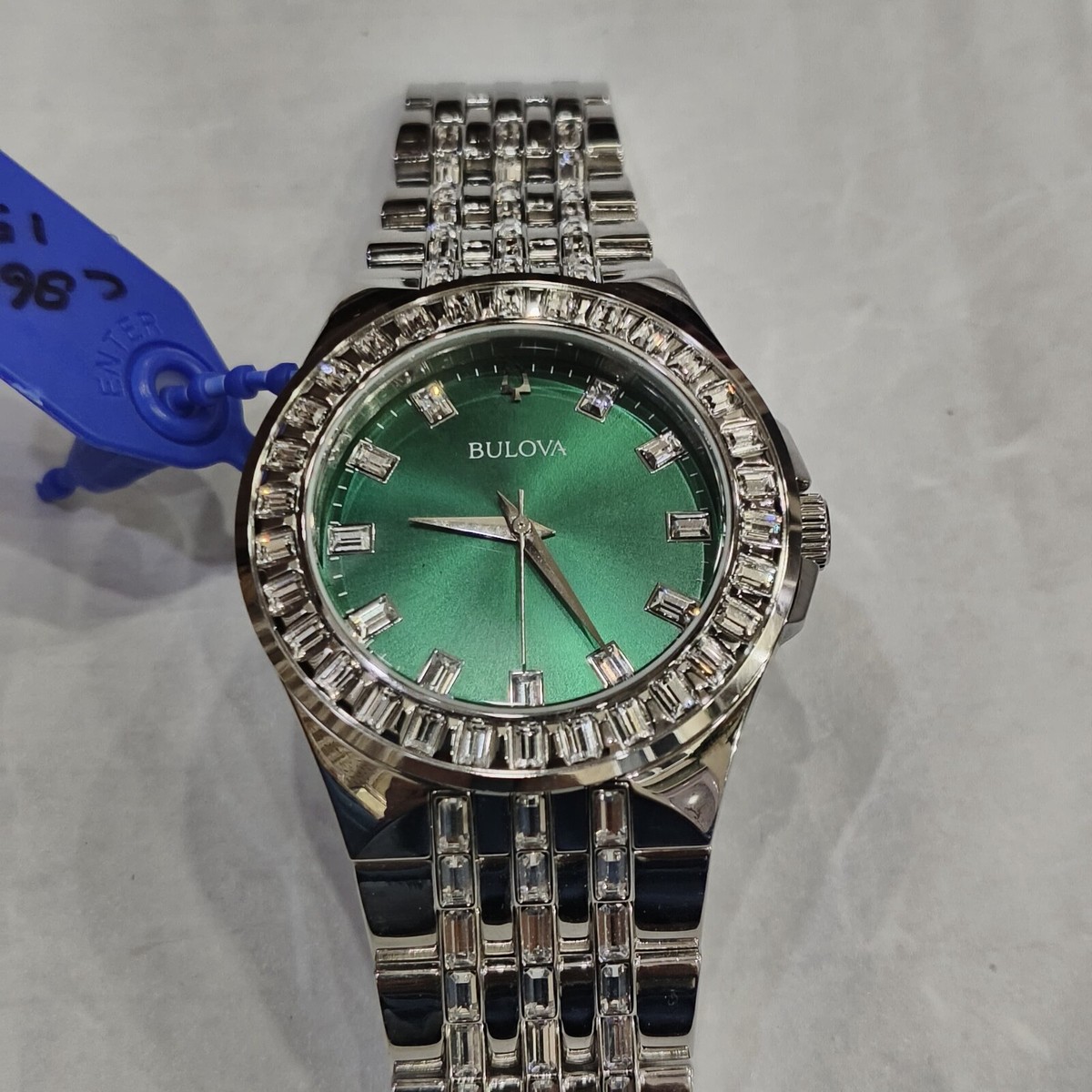 96A253 BULOVA CRYSTAL PHANTOM GREEN DIAL STAINLESS STEEL 96A253 BULOVA CRYSTAL PHANTOM GREEN DIAL STAINLESS STEEL
