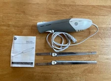 Vintage General Electric Corded Electric Carving Knife Slicer w/ 2 Meat Blades