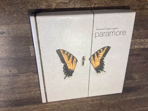 PARAMORE Brand New Eyes 2009 Collectors Boxset w/ Signed CD Artcard - Foto 11 di 11