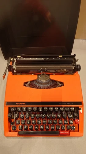 Brother de Luxe 650TR Machine à Écrire - Pour Pièces, Enseignes D'Utilisation
