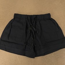 Women's Size Large Black Elastic Drawstring Waist Casual Beach Shorts NWT