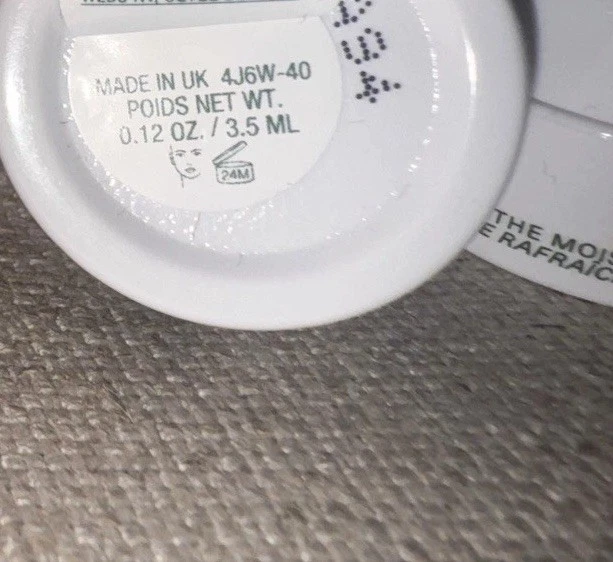 2 X La Mer The Moisturizing Fresh Cream TRAVEL SIZE .12 oz/3.5 ml New - image 2 of 3