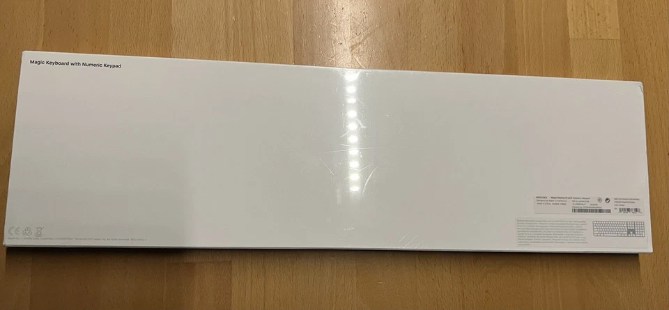 Apple Magic Keyboard A1843 Kabellose Bluetooth QWERTY Tastatur - Silber/Weiß NEU - Bild 2 von 3