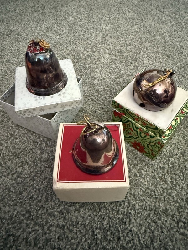  Lot of 3 Vintage 1980 Reed & Barton, Wallace Silver Plated Christmas Bells. 