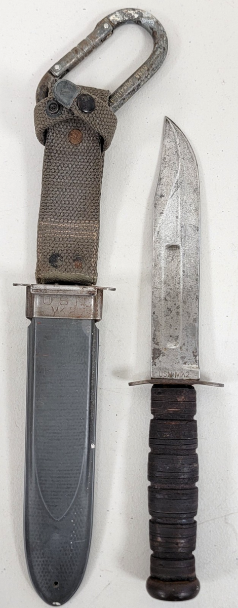 Vintage WWII U.S.N. MARK 2 KA-BAR Knife w/ NORD-4723 Sheath B.M.