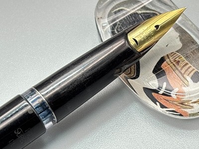 Vintage Pilot Super 200V Fountain Pen 14K Fine Nib Black from