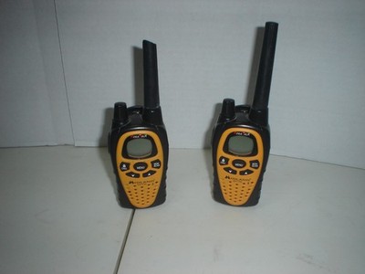 2 Midland GXT735 Walkie Talkies - PARTS OR REPAIR