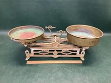 Antique Cast Iron & Brass Balance General Store Scale Display