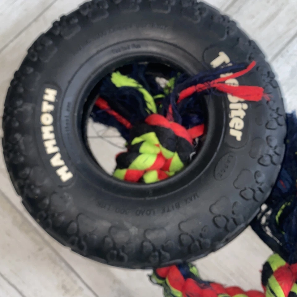 Tirador y tirador Mammoth TireBiter2 para masticadores fuertes perros grandes de hasta 90 libras Foto 2 de 4