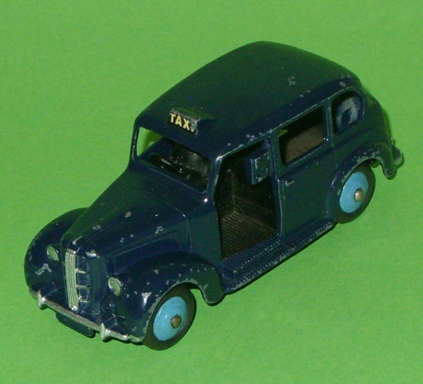 Dinky Toys N°254 Austin Taxi Vert - Miniature 1/43, état D'usage