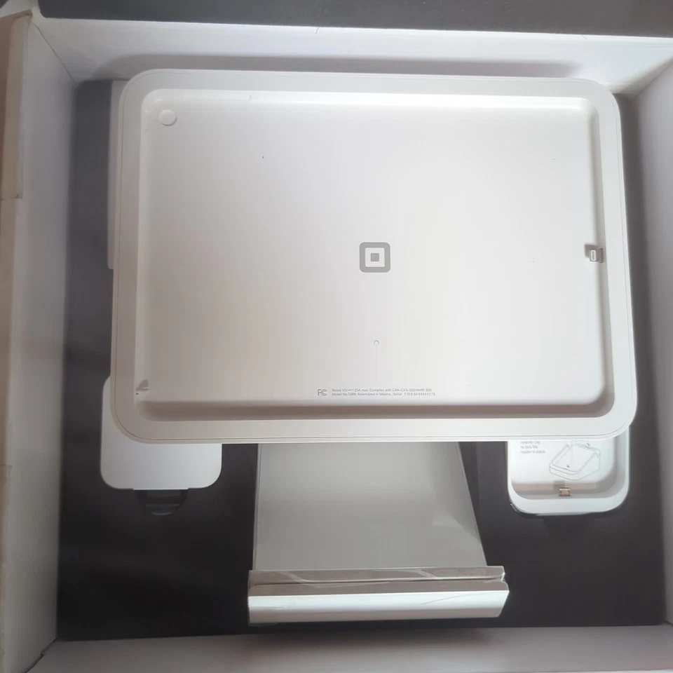 Square Stand Contactless Chip Reader and Dock 1st Generation for iPad - ASKU0273 - Image 3 of 4