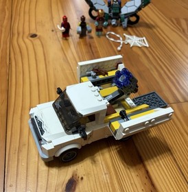 LEGO Marvel, Spider-Man Homecoming Beware The Vulture Set 76083