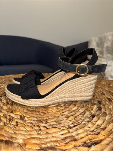 LC Lauren Conrad Espadrille Wedge Memory Foam Wedge Black Suede Sandals Size 9 - Picture 2 of 7