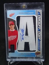 2019-20 SP Game Used Filip Zadina Auto Draft Day Marks #20/35 Detroit Red Wings