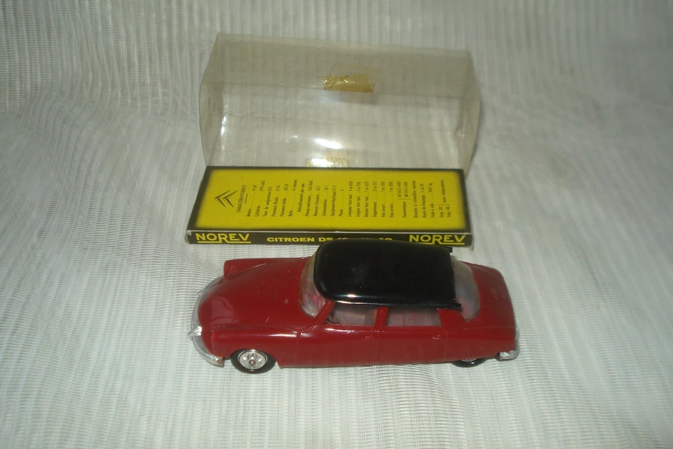 NOREV n°48 : Citroën DS 19 rouge bordeaux toit noir - 1/43 - boîte d'origine - Photo 2/4
