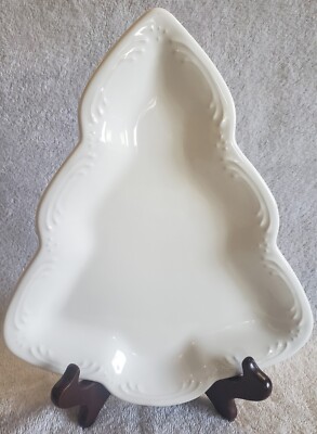 Pfaltzgraff Filigree Holiday Christmas Tree Dish Plate 10
