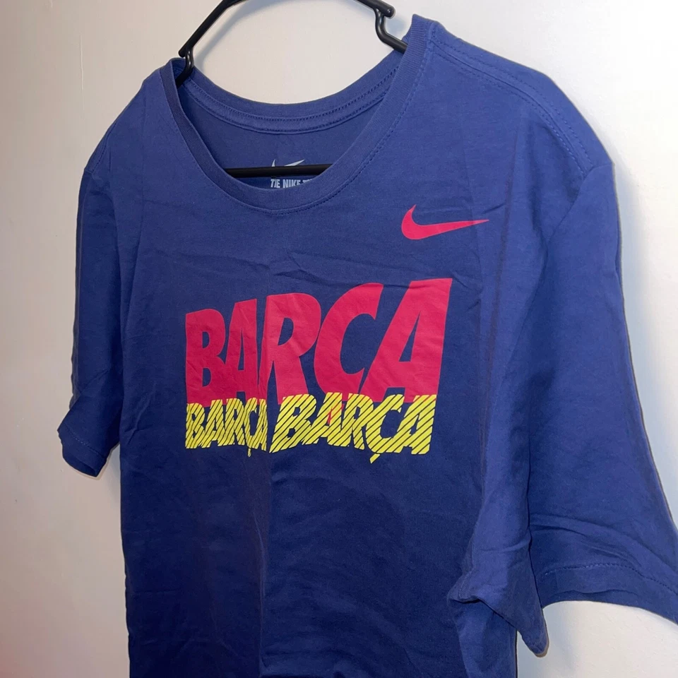 The Nike Tee FC Barcelona T-shirt Soccer Barca Men’s Size Large - Image 4 of 4