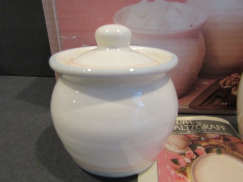 Pfaltzgraff AURA Crema e Zucchero con Coperchio Fasce Blu e Grigio e Rosa - Foto 2 di 6