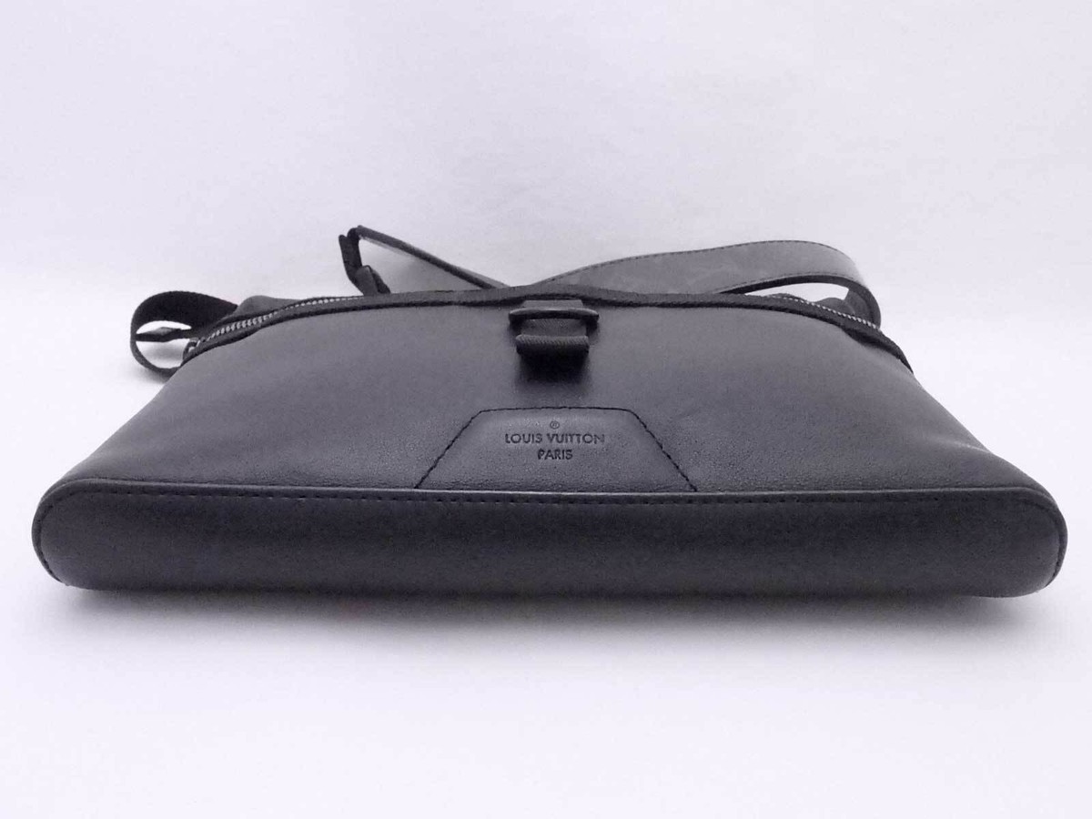 Auth Louis Vuitton Dark Infinity Messenger PM Crossbody Bag M52176  